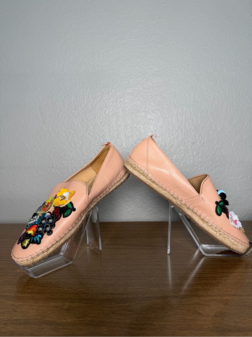 Bill Blass Floral Embellished Leather Espadrille Loafers Pink Shoes Size 9 - Picture 4 of 12